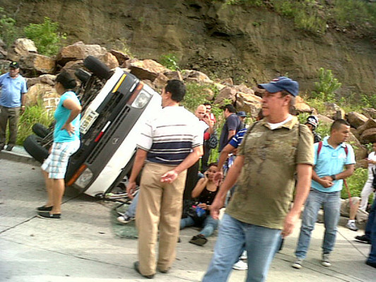 Al menos ocho heridos en accidente en Tegucigalpa