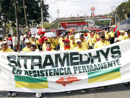 Pueblo está en calamidad doméstica: trabajadores
