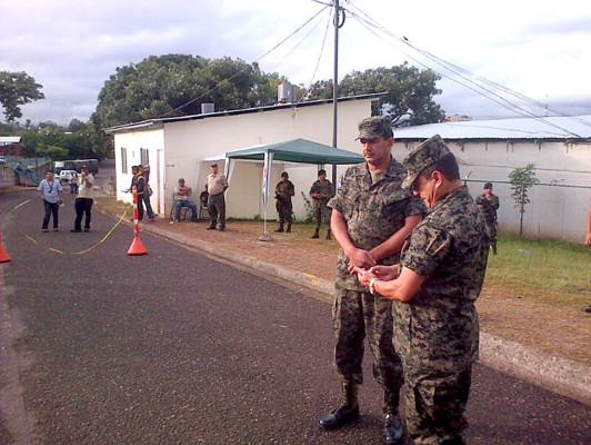 Trasladan maletas electorales en Distrito Central