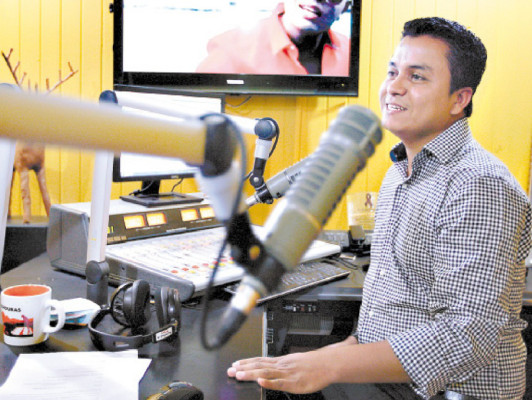 Voz de la 'rompe bocinas” pasa a Presidencial