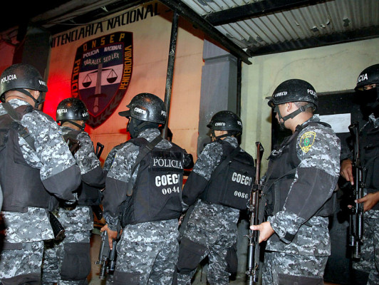 Policía retoma control de cárcel de San Pedro Sula