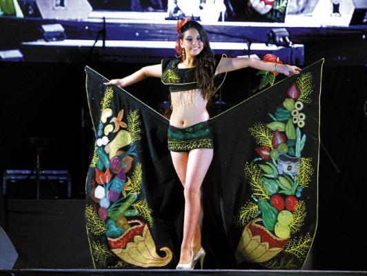 Ajuares que simbolizan el patrimonio sanmarqueño