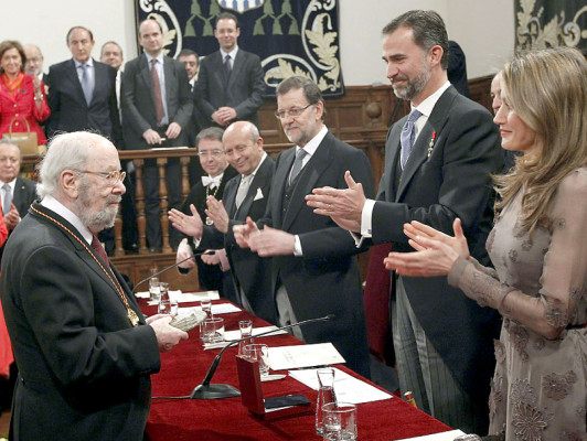 Caballero Bonald recibe el Premio Cervantes