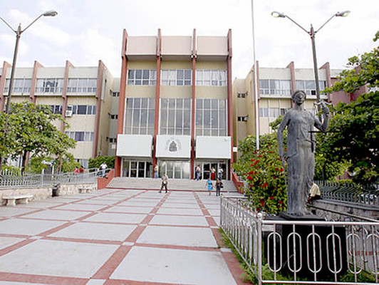 Recurso de amparo contra Consejo de Judicatura