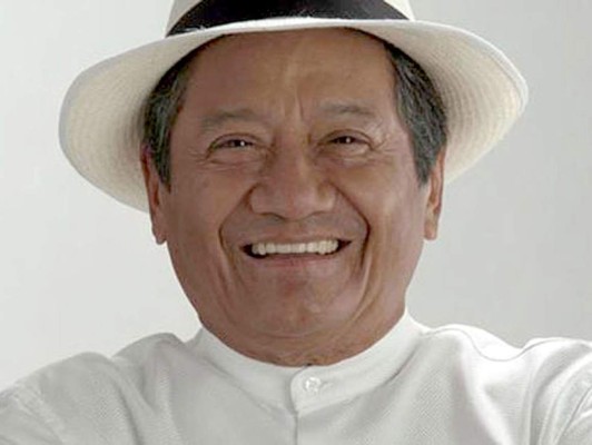 Manzanero está contento de recibir homenaje en vida