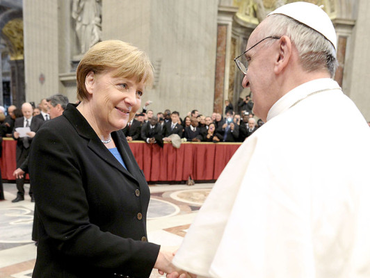 FOTOS: La multitudinaria asunción del Papa Francisco