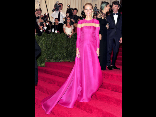 Fotos: Famosos visten rebeldes en honor al punk