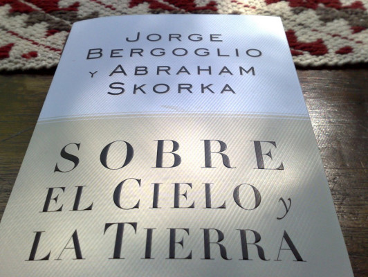 Libro de Papa Fancisco entre los más vendidos