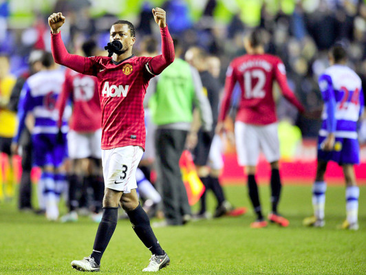 Manchester United amplía su ventaja tras victoria y empate del City