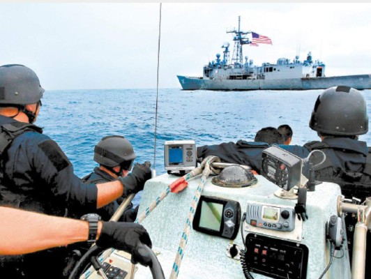 Con buques de guerra de Estados Unidos combatirán el narcotráfico en Honduras