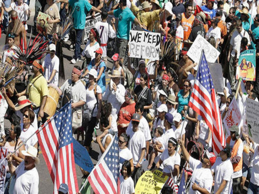 Más de 20 detenidos en protestas por reforma migratoria