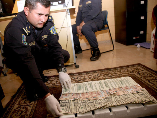 A la cárcel dos guatemaltecos acusados por lavado de activos