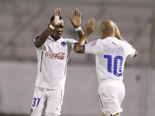 Olimpia derrumba el mito y clasifica a cuartos