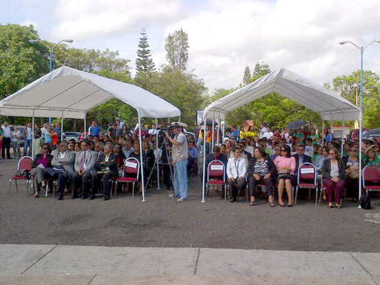 Honduras: UNAH celebra Día del Estudiante