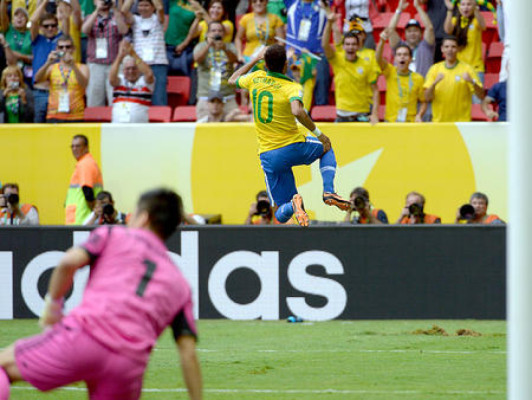 VIDEO: Los 10 nominados al mejor gol del 2013