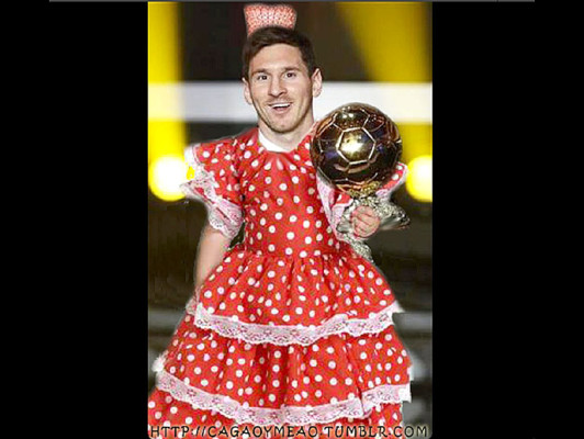Los memes por el traje de Messi en la gala del Balón de Oro