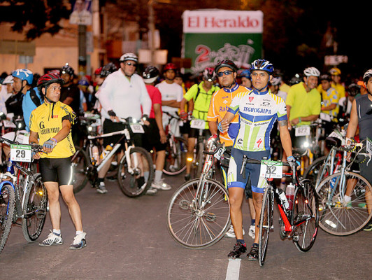 Arranca la Segunda Vuelta Ciclística de EL HERALDO