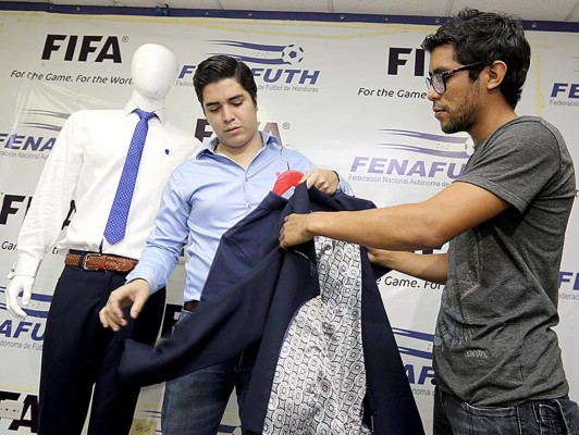 Uno de estos será el traje formal de la Selección de Honduras