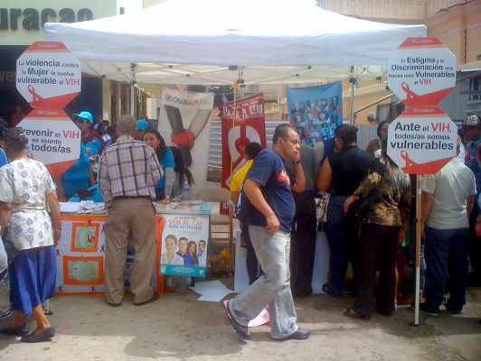 Pruebas para detectar el sida en pocos minutos