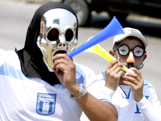 FOTOGALERÍA: El color del Honduras-México