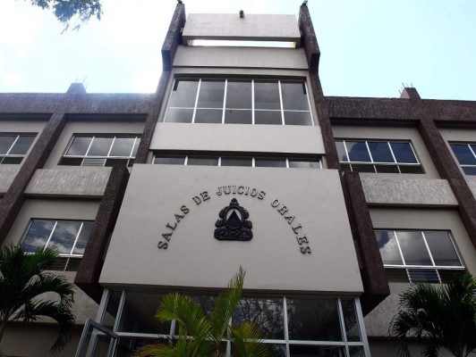 Suspenden juicio en caso de Alfredo Villatoro