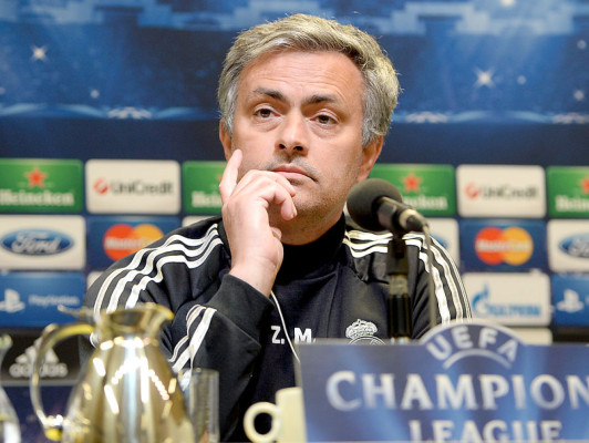 Mourinho revela su once para enfrentar al Dortmund