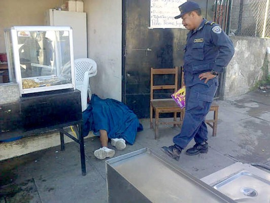 Lo matan cuando desayunaba un 'hot dog' en Comayagüela