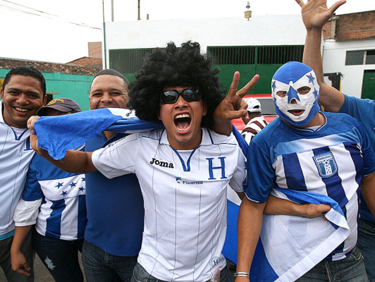VIDEO: Hondureños vaticinan triunfo sobre Panamá