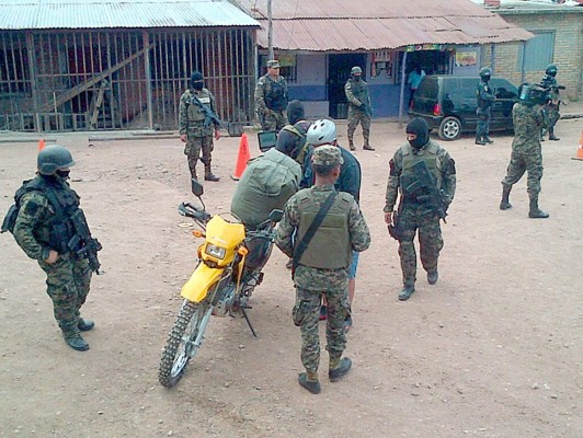 Operativo en colonia Estados Unidos