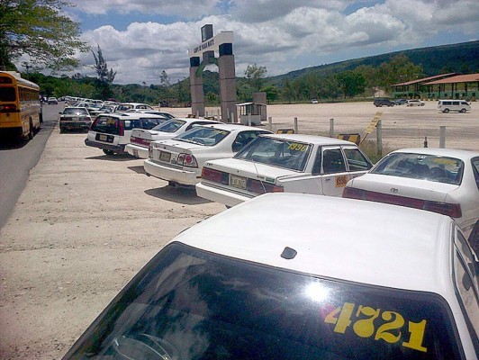 Certifican a 2,800 operarios del transporte