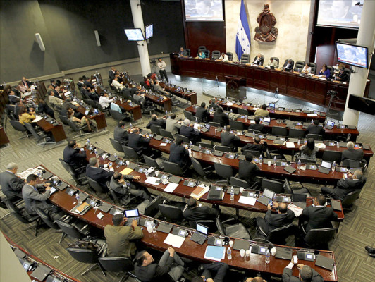 Lista la 'guillotina” para juicios políticos