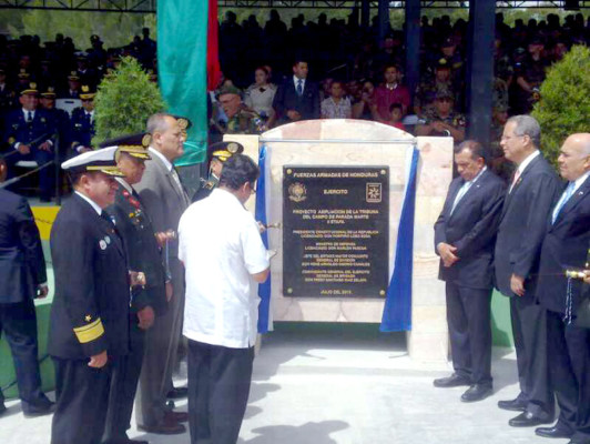 FF AA celebran el Día del Veterano de Guerra