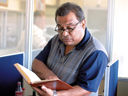 Medidas sustitutivas para exgerente del CAH