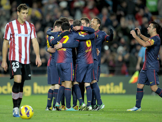 Barcelona golea al Athletic; Messi a uno del récord de Müller