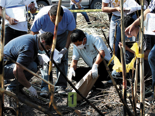 Unos 60 mil homicidios sin resolver tienen los cuerpos de investigación