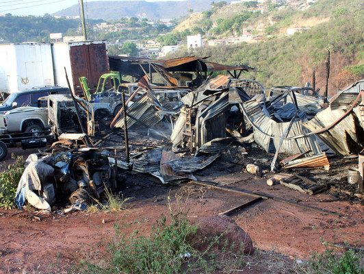 Incendio en taller deja pérdidas millonarias