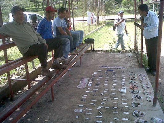 Capturan hombres con cocaína y dinero