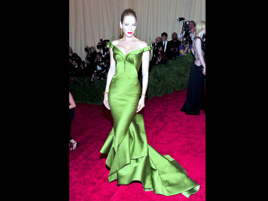 Fotos: Famosos visten rebeldes en honor al punk