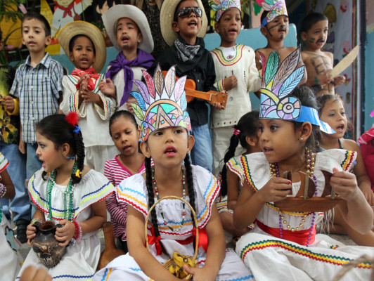 Histórico legado de Lempira revive en las escuelas