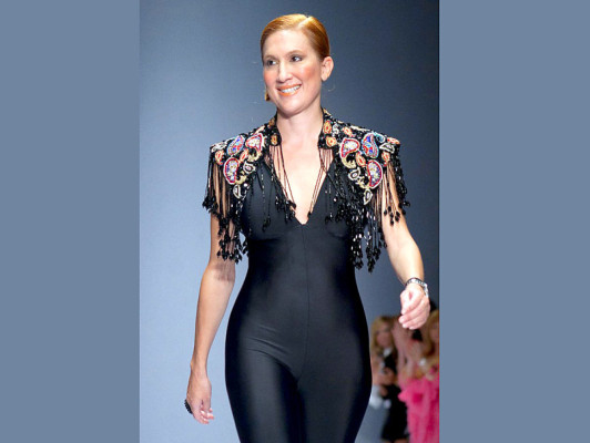 Colorida y excéntrica colección en Dominicana Moda 2012