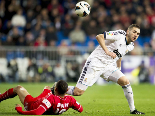 Triplete de Cristiano Ronaldo en goleada al Sevilla
