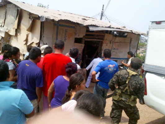 Acribillan a anciano por robarle arma y dinero