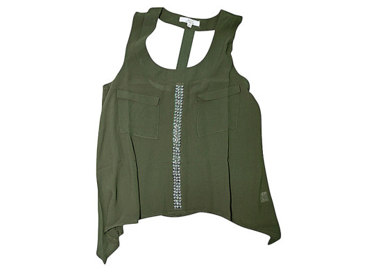 Conviértase en una chica militar