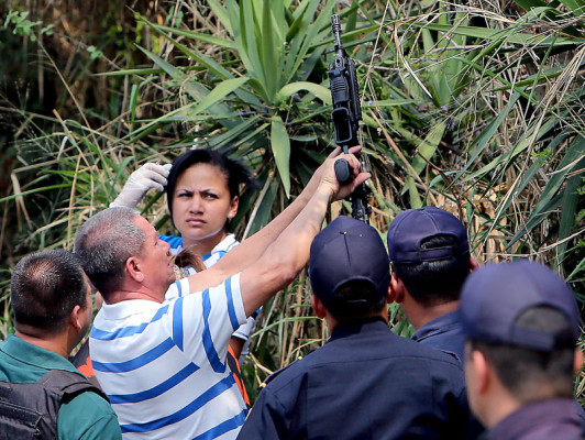 Cinco muertos en ataque para golpear a sucesor del 'Gato Negro”