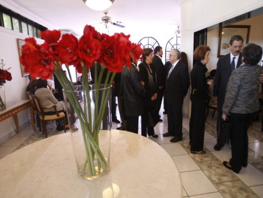 Muere en capital de Honduras la ex primera dama Alejandrina Bermúdez de Villeda