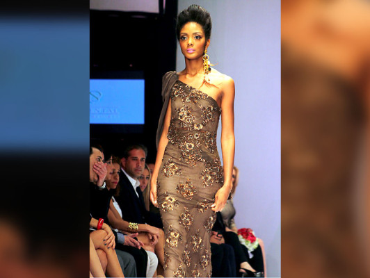 Dominicana Moda: Delicada y elegante