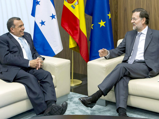 Presidentes de Honduras y España discuten agenda bilateral en Cádiz