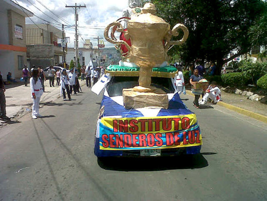 Alegría, belleza y y ritmo para la capital
