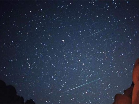 Inédita lluvia de meteoritos se registrará el sábado