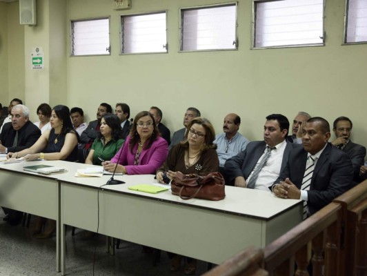 Fiscalía y exdirectivos del IHSS impugnaron resolución de juez natural